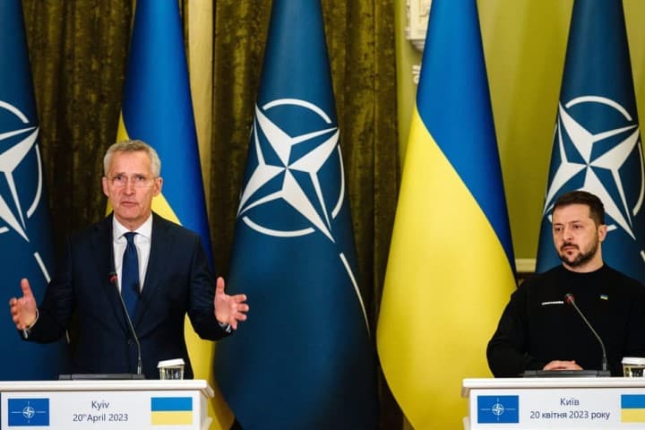 NATO - Jens Stoltenberg & Zelensky